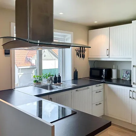 Appartamento 2 Bedroom Cozy In Laksevag Bergen