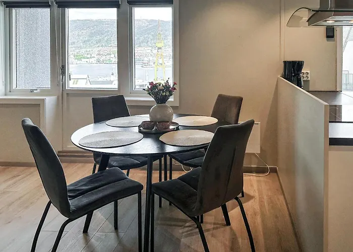 2 Bedroom Cozy In Laksevag * Bergen